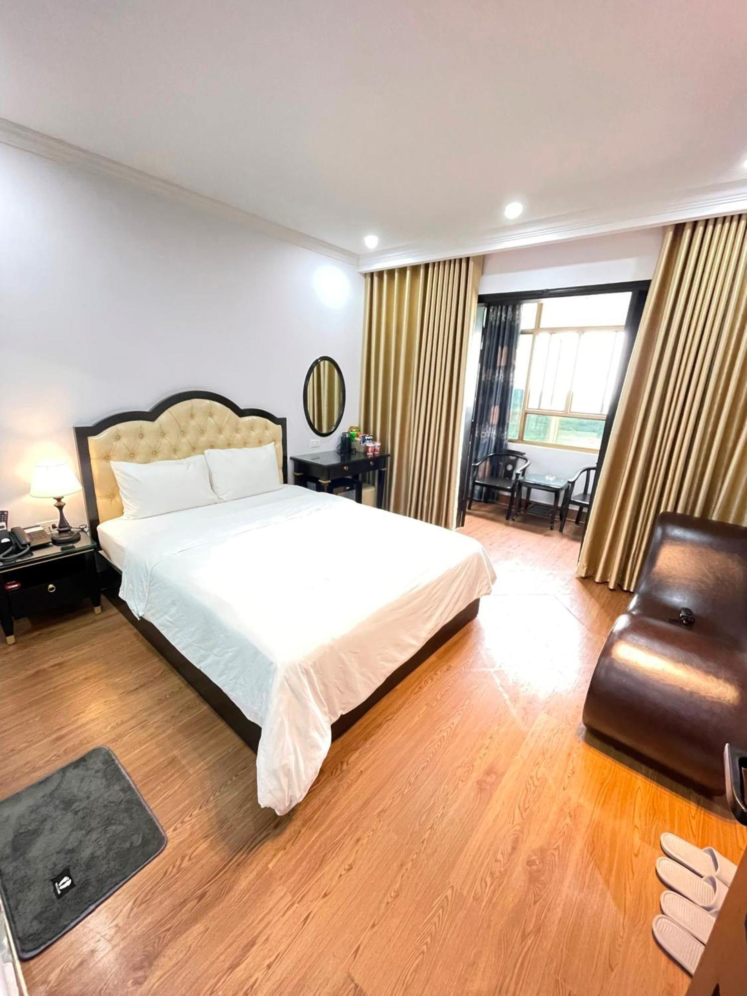 Nhat Tan Hotel Hanoi Exterior foto